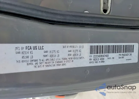 2019 Dodge Charger Sxt z USA, uszkodzony, nr VIN 2C3CDXBG9KH674669